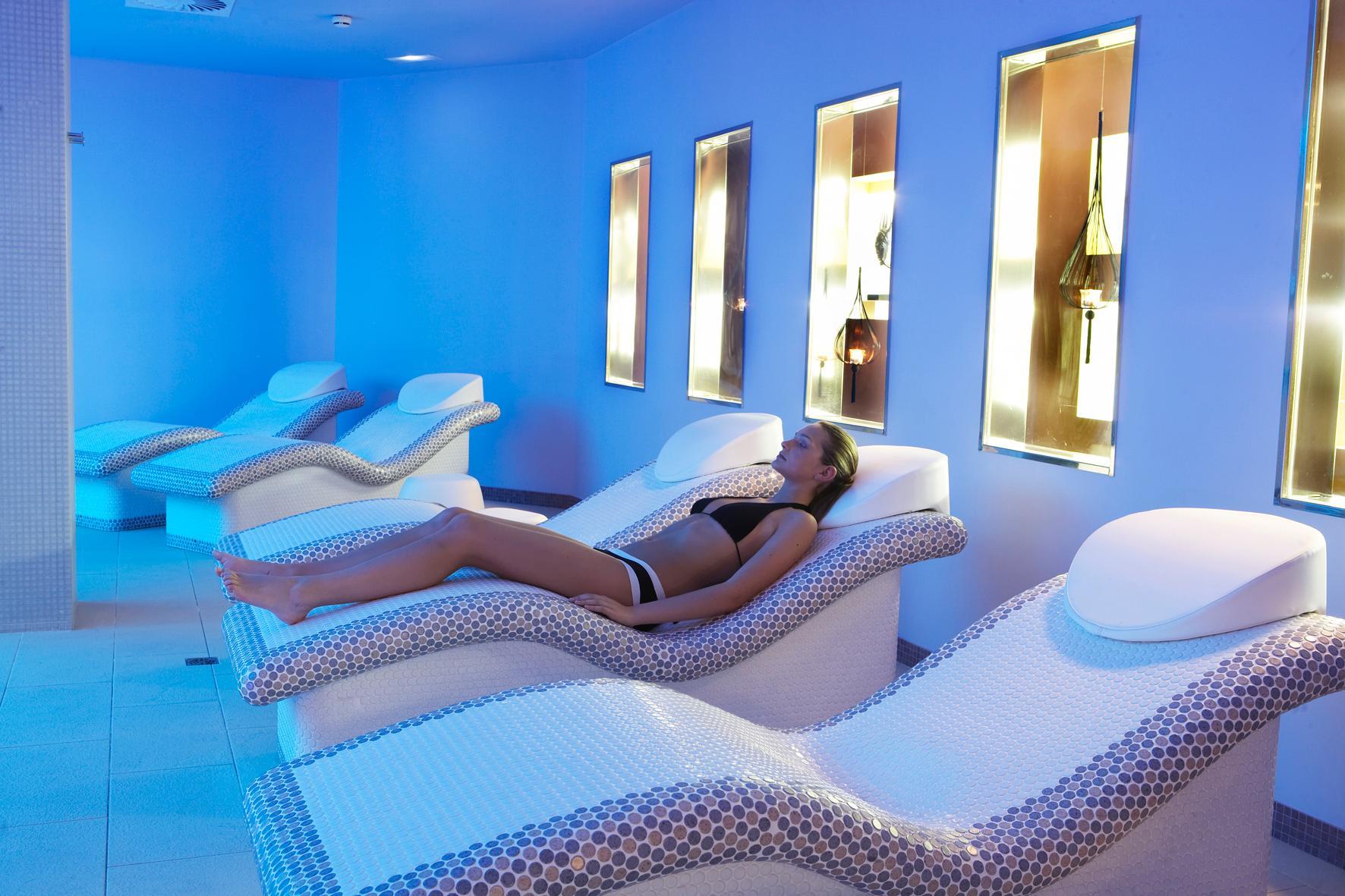 ホテル プラザ アンドラ・ラ・ベリャ エクステリア 写真 A spa in Austria
