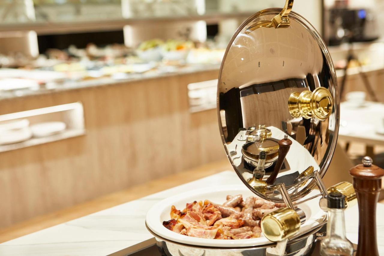 ホテル プラザ アンドラ・ラ・ベリャ エクステリア 写真 A chafing dish